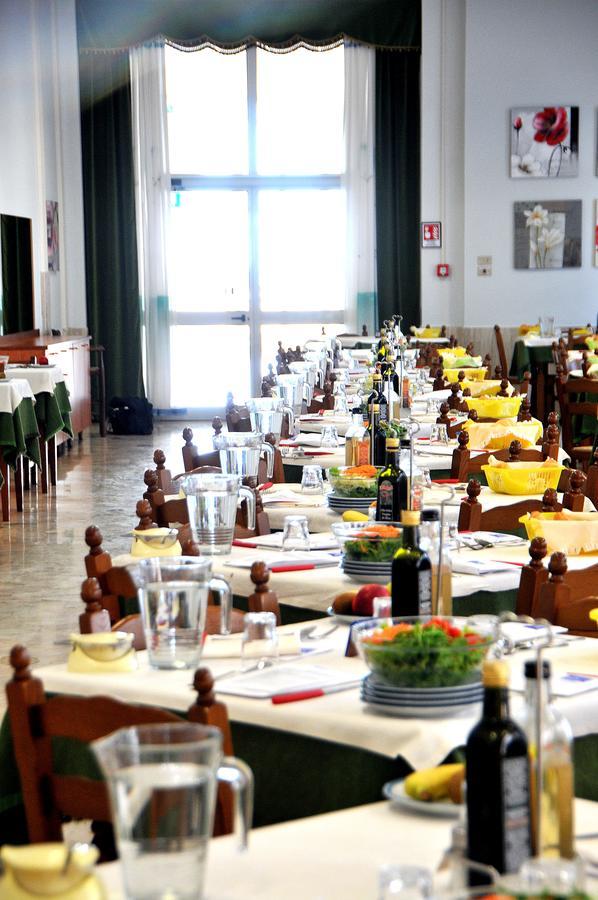Hôtel Casa Marina Bruno E Paola Mari à Caorle Extérieur photo